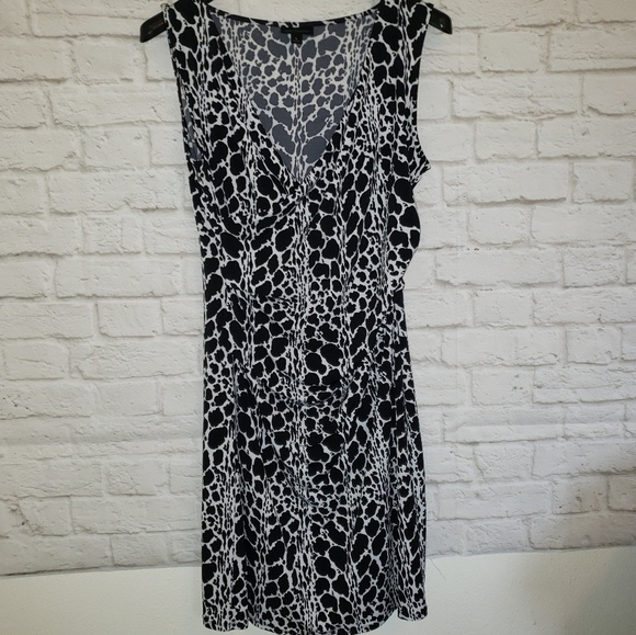 Worthington Dresses & Skirts - Worthington Sleeveless Dress Animal Print